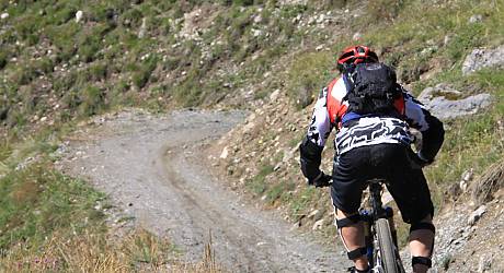 Mountainbike AllMountain Tour: Lower Trela Trail Tour