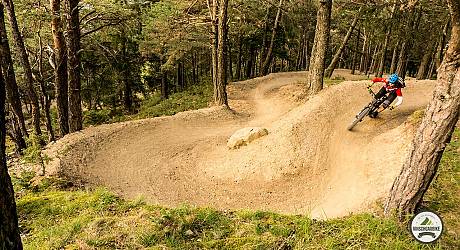 Mountainbike Enduro Tour: Holy Hansen Trail -  Aigen Trail